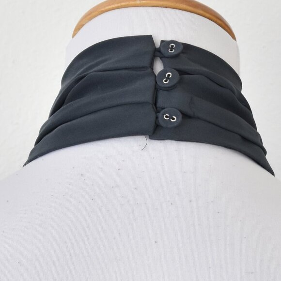 Shona Joy Core Knot Draped Halter Dress Gray - 6 - Picture 5 of 11